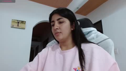 Snapshot of danna_peterson chatting on 03.07.25 Danna online show from 03.07.25