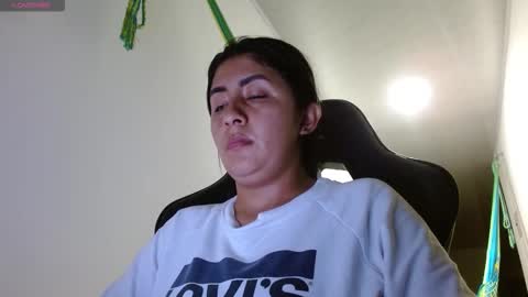 Snapshot of danna_peterson chatting on 10.25.25 Danna online show from 10.25.25