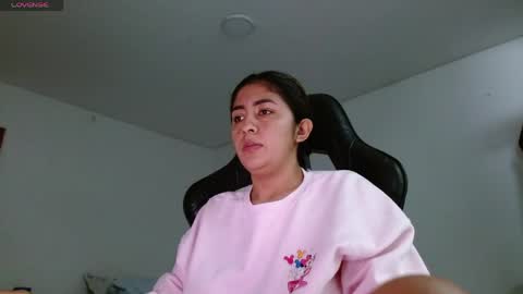 Snapshot of danna_peterson chatting on 05.27.26 Danna online show from 05.27.26
