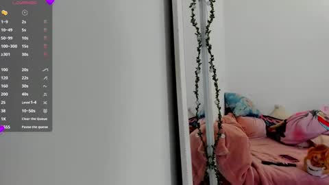 Danna Rhodes online show from 11.24.25