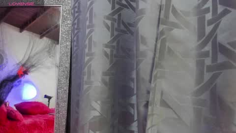 Snapshot of dannaa_williams chatting on 10.13.25 Danna online show from 10.13.25