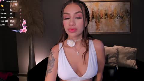 Danna Cruz  online show from 12.07.24