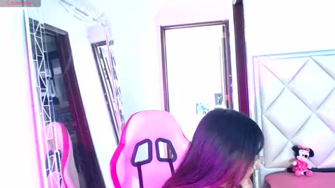 Snapshot of dannadoll69 chatting on 01.30.25 Dannamunoz130 online show from 01.30.25