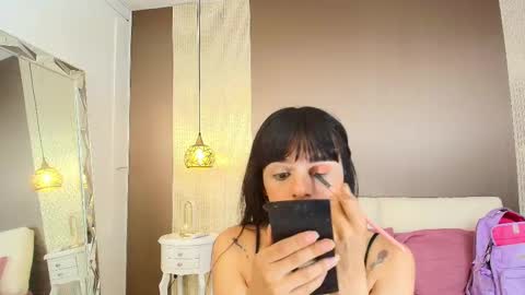 Snapshot of dannadoll69 chatting on 10.14.25 Dannamunoz130 online show from 10.14.25