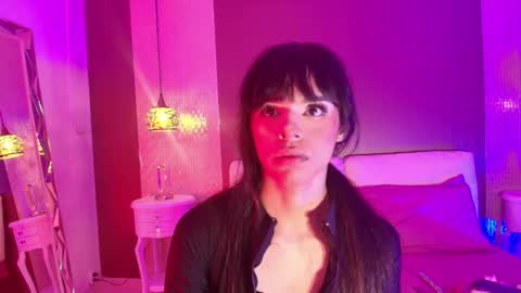 Snapshot of dannadoll69 chatting on 10.30.25 Dannamunoz130 online show from 10.30.25