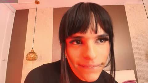 Snapshot of dannadoll69 chatting on 11.27.25 Dannamunoz130 online show from 11.27.25