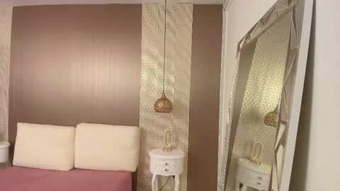 Snapshot of dannadoll69 chatting on 12.14.25 Dannamunoz130 online show from 12.14.25