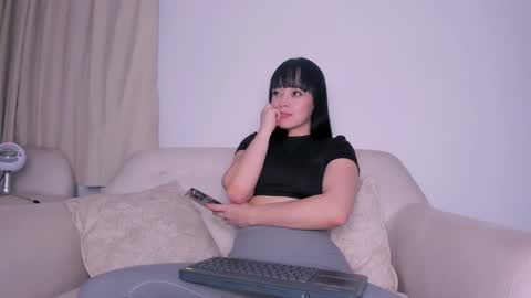 Snapshot of dannahyde chatting on 02.03.25 Insta DannaBlueX  online show from 02.03.25