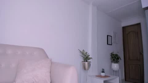 Snapshot of dannahyde chatting on 02.08.25 Insta DannaBlueX  online show from 02.08.25