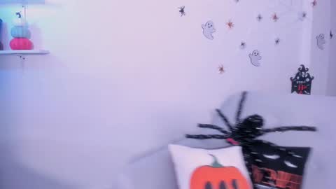 Snapshot of dannahyde chatting on 10.09.25 Insta DannaBlueX  online show from 10.09.25