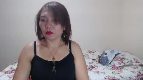 dannamomcerratt online show from 04.19.26