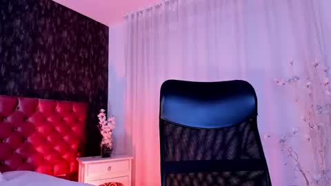 Danna online show from 01.08.25