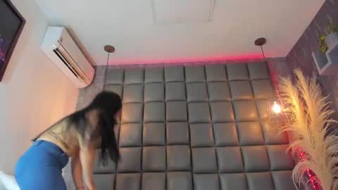 Danna online show from 06.13.26