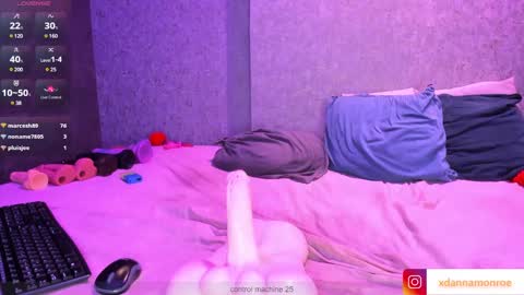 Danna Monroe  online show from 12.23.24