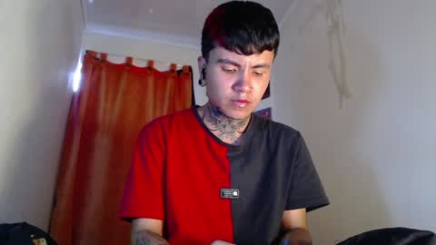 Snapshot of dannteftm chatting on 01.21.25 DANNTE online show from 01.21.25