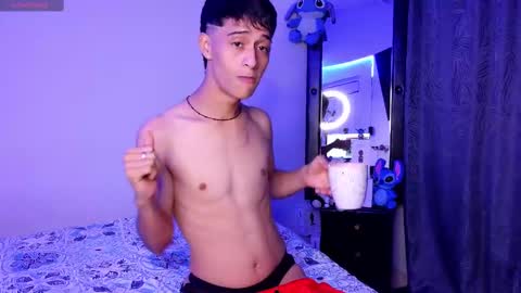 Snapshot of danny777_ chatting on 10.09.25 Danny online show from 10.09.25