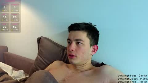 Snapshot of danny__magic chatting on 01.10.26 danny__magic online show from 01.10.26