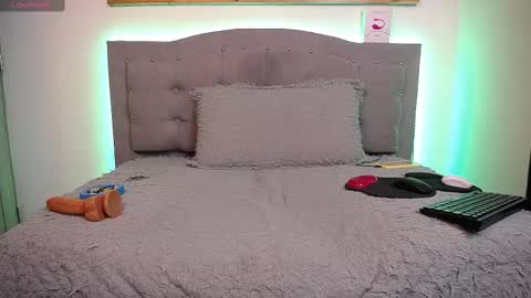 Snapshot of danny_hot_fun chatting on 03.05.25 Danny and Alex online show from 03.05.25