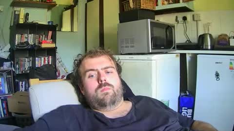 Snapshot of dannyb0y95 chatting on 09.15.25 Danny online show from 09.15.25