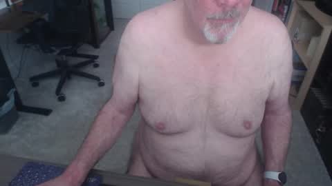Danny bear online show from 01.11.26