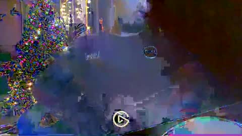 Snapshot of dannyd_xx chatting on 12.25.24 DannyD online show from 12.25.24