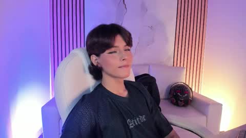 Snapshot of dannysastar_ chatting on 02.25.26 DANNYSA online show from 02.25.26