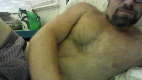 Snapshot of danroof2023 chatting on 02.11.25 danroof2023 online show from 02.11.25