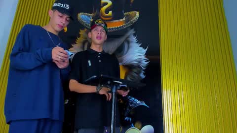 Snapshot of dante_brown1 chatting on 11.05.25 dante_brown1 online show from 11.05.25