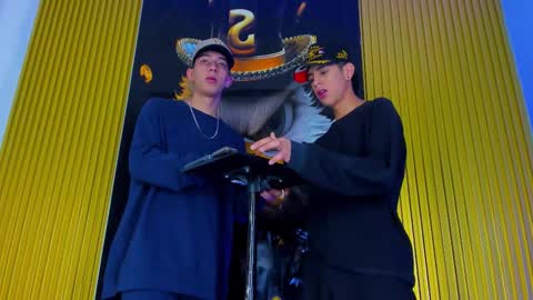 Snapshot of dante_brown1 chatting on 11.10.25 dante_brown1 online show from 11.10.25