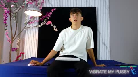 DANTEVIOLETE online show from 05.03.26