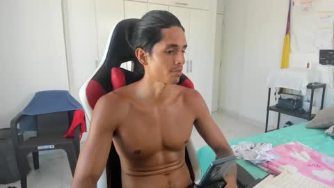 Snapshot of dantedecentralized chatting on 10.07.25 X Dante7373574 online show from 10.07.25