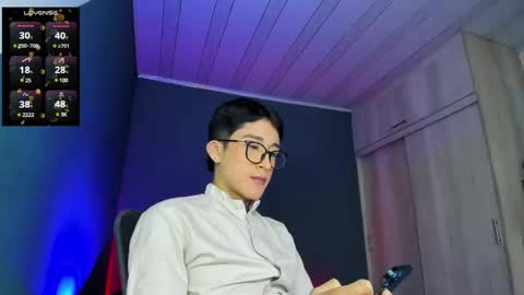 Snapshot of danteheat chatting on 01.18.25 danteheat online show from 01.18.25