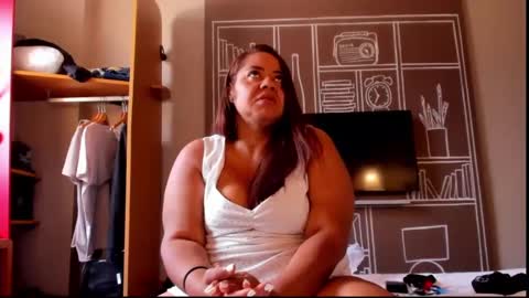 daphaineex online show from 02.26.25