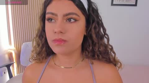 Antonella Mora online show from 12.02.24