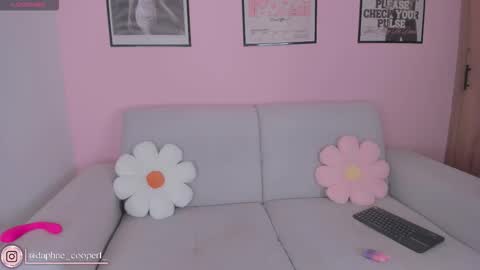 Snapshot of daphne_cooper1 chatting on 02.08.26 daphne_cooper1 online show from 02.08.26