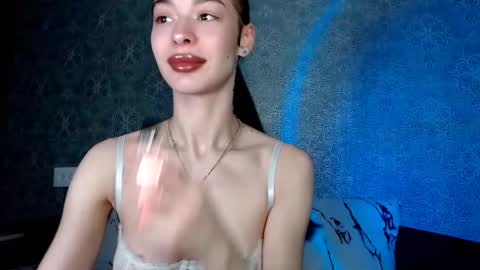 Daphne Darkthorn online show from 01.13.26