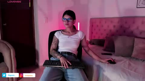 Daphne online show from 11.30.25