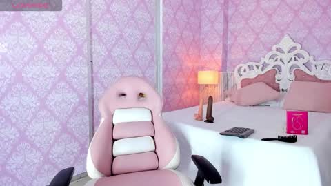    online show from 11.09.25