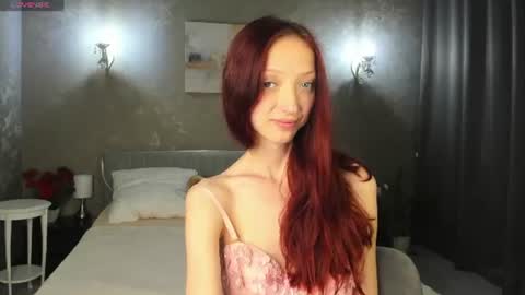 Snapshot of daria_j chatting on 07.29.26 Daria J online show from 07.29.26