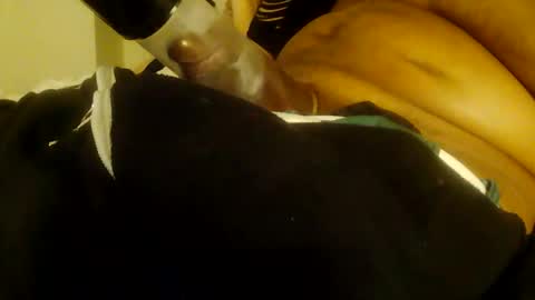 Snapshot of darichrichardson chatting on 12.18.25 Betty and Robert Play time online show from 12.18.25