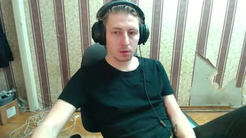 darienlarge online show from 10.04.25