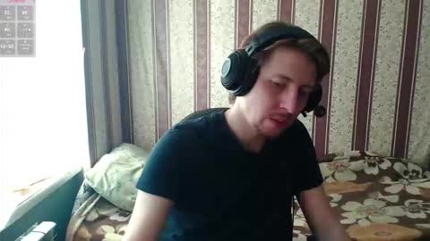 darienlarge online show from 10.17.25