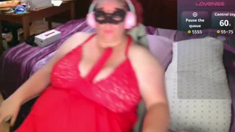 Snapshot of darina_bbw chatting on 07.28.26 darina_bbw online show from 07.28.26