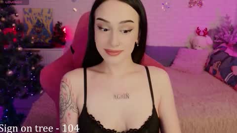 Snapshot of darinek0 chatting on 12.16.25 Neko online show from 12.16.25