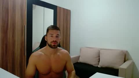 darius_94 online show from 11.29.25