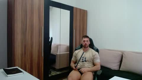 darius_94 online show from 04.25.26