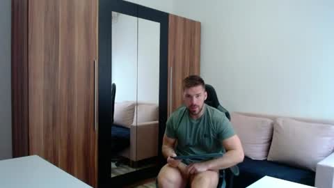 darius_94 online show from 05.01.26