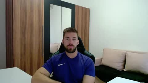 darius_94 online show from 06.04.26