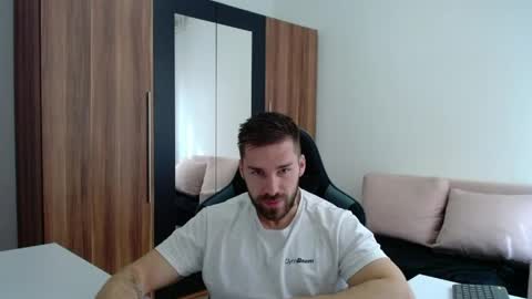 darius_94 online show from 06.05.26