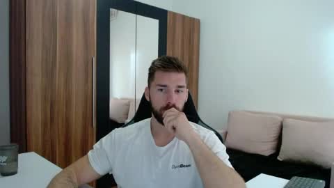 darius_94 online show from 06.07.26